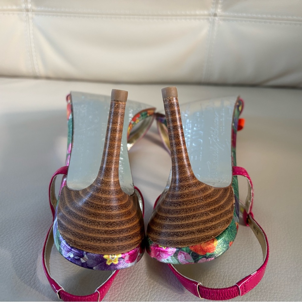 Beverly Feldman TAI MARIA Sandals, Size 8.5 - Picture 14 of 16